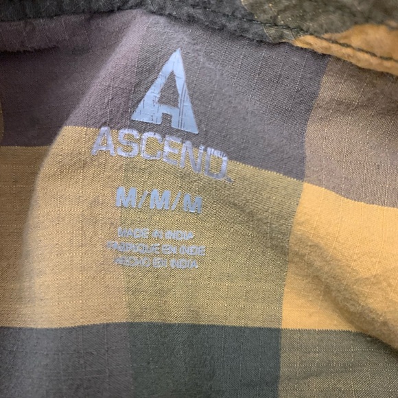 Ascend Button Up - Picture 2 of 2